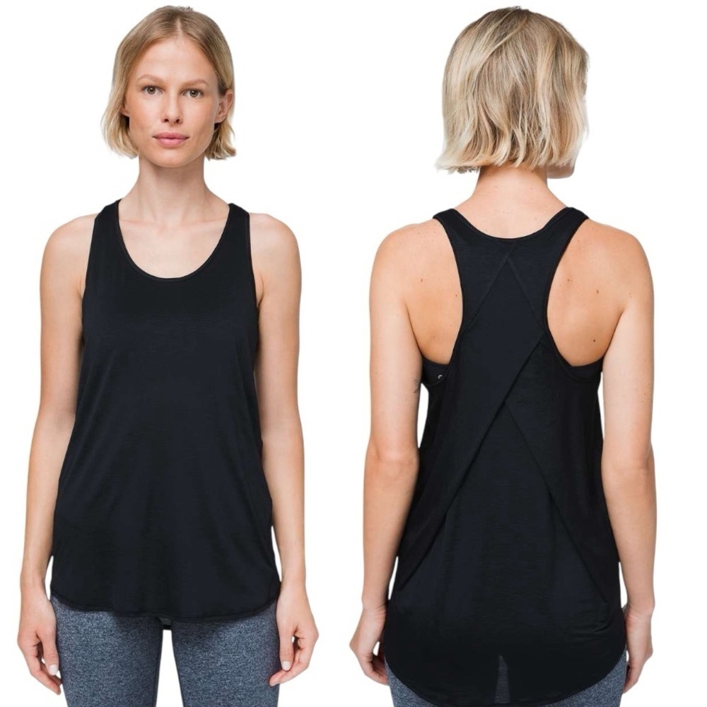 NWT Lululemon Essential Tank Pleated *Jersey
(Black) Size 14